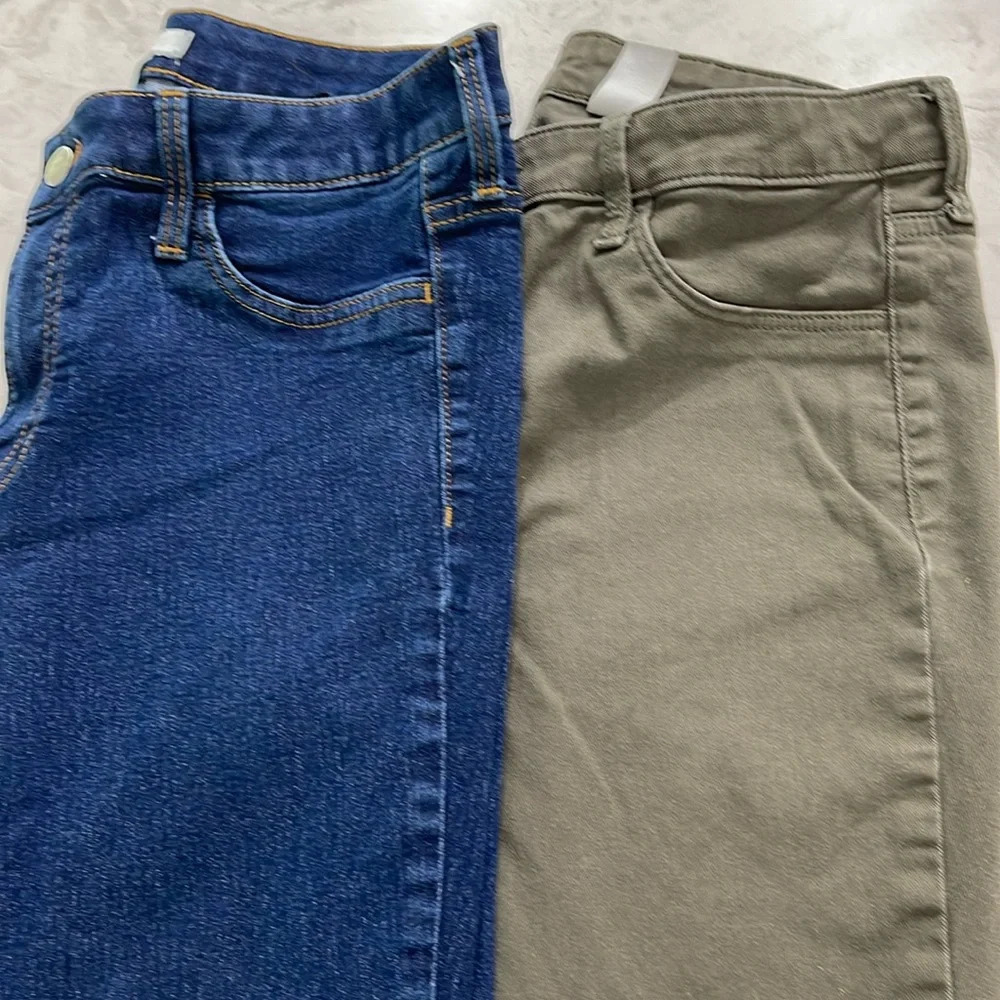 H&M skinny jeans pants size 8 blue and size 29  green (2 pair bundle)
